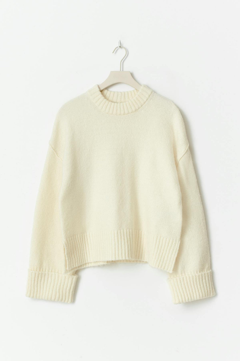 Folded sleeve knitted sweater