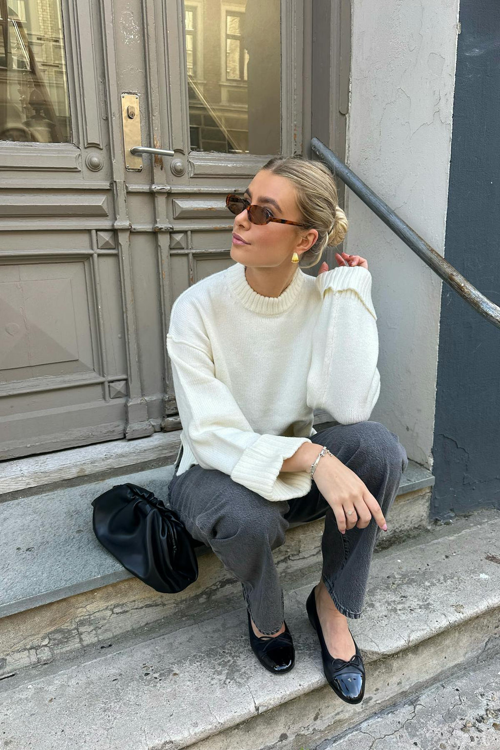 Folded sleeve knitted sweater