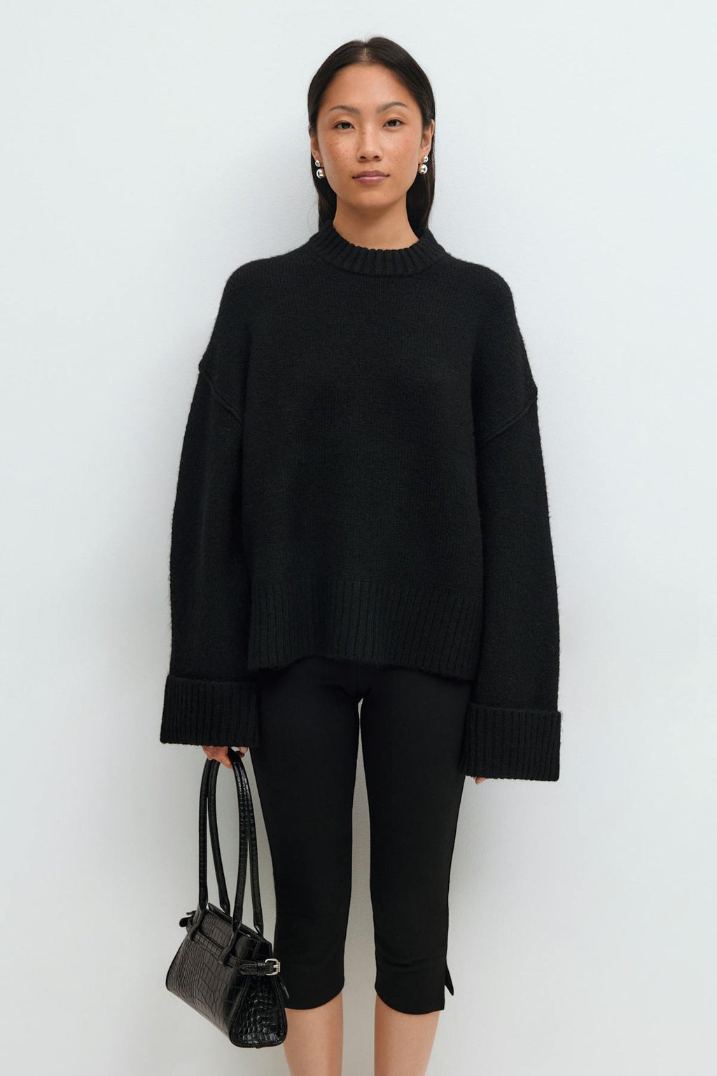 Folded sleeve knitted sweater