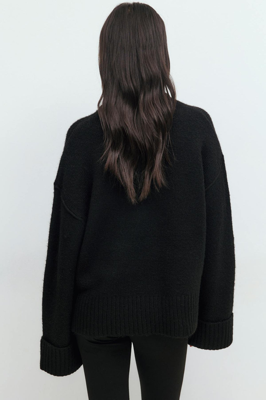 Folded sleeve knitted sweater