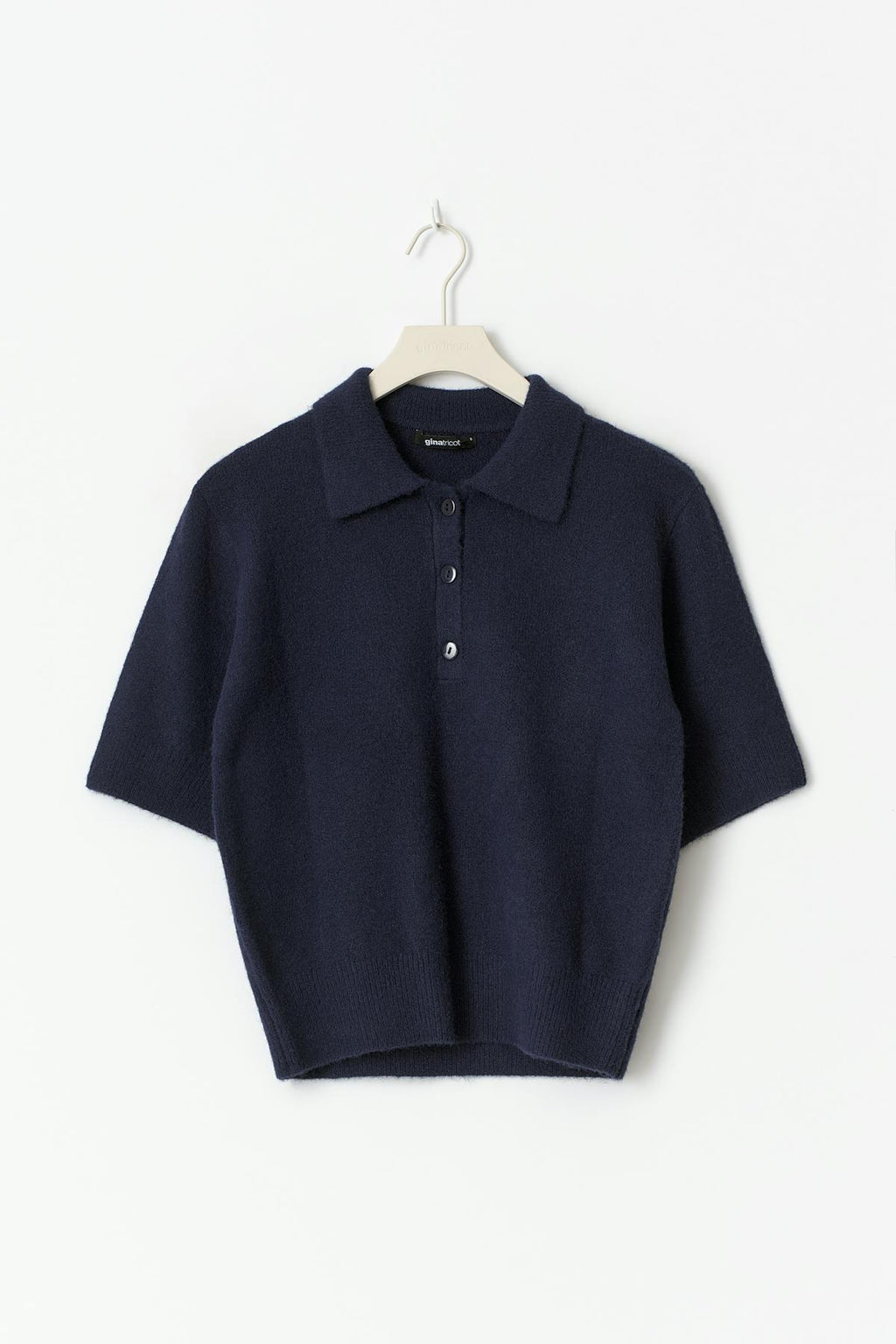 Short sleeve knit collar top