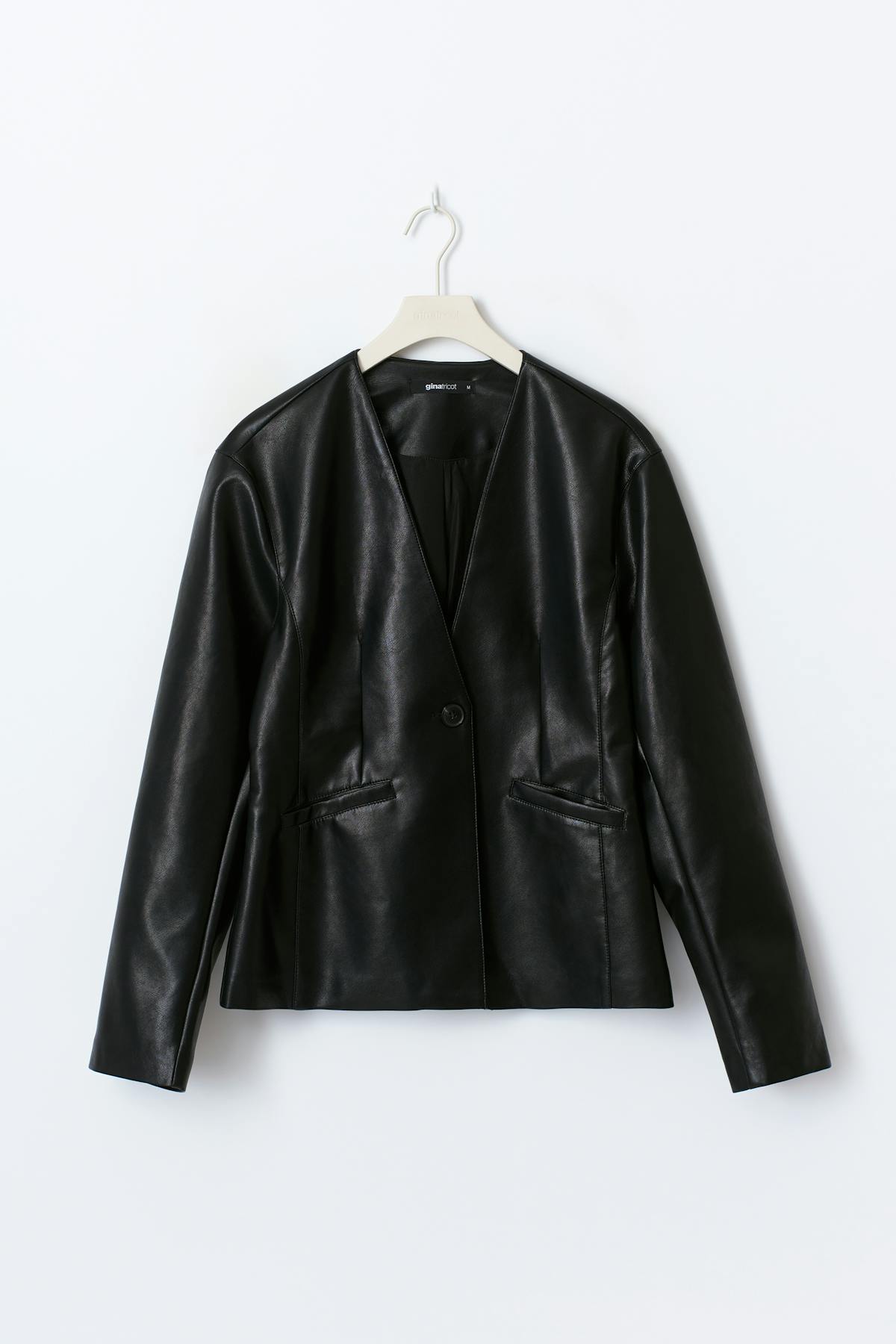 Sculpted pu blazer