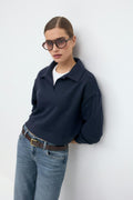 Collar sweater