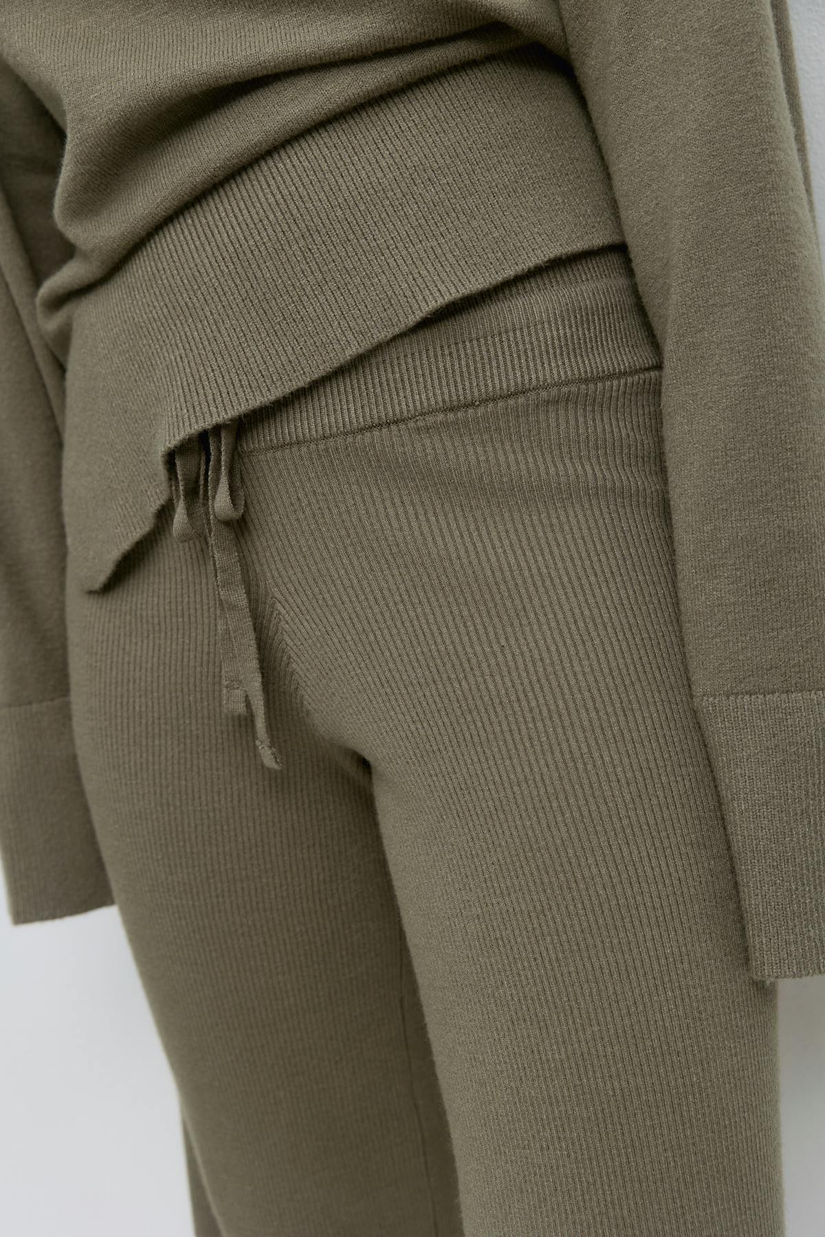 Knitted loungewear trousers