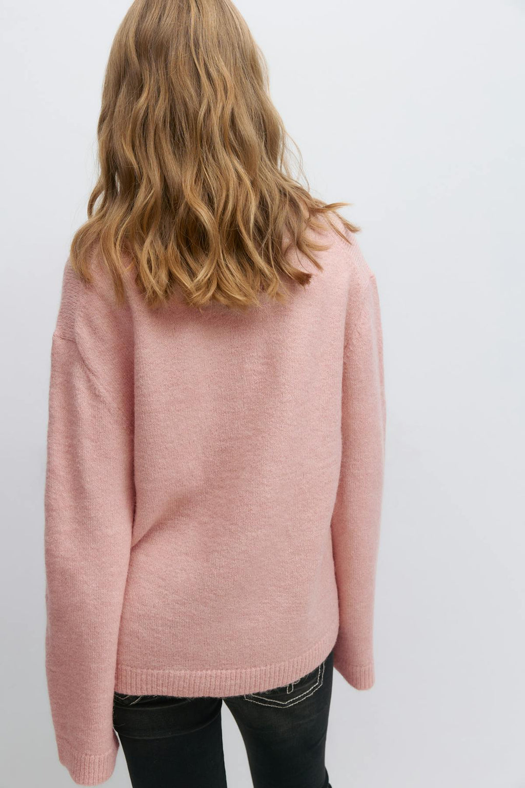 Y oversized knitted sweater