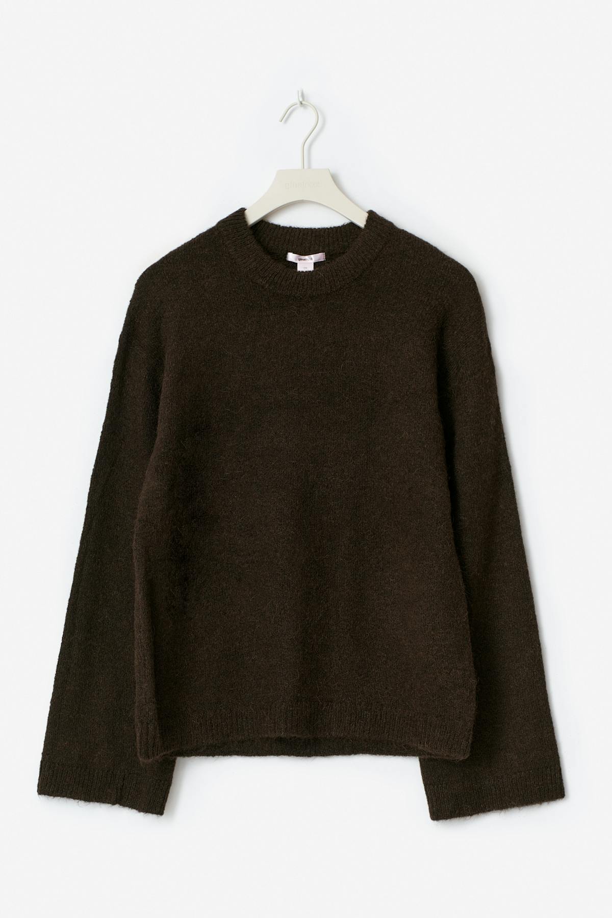 Y oversized knitted sweater