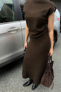 Wide knitted skirt