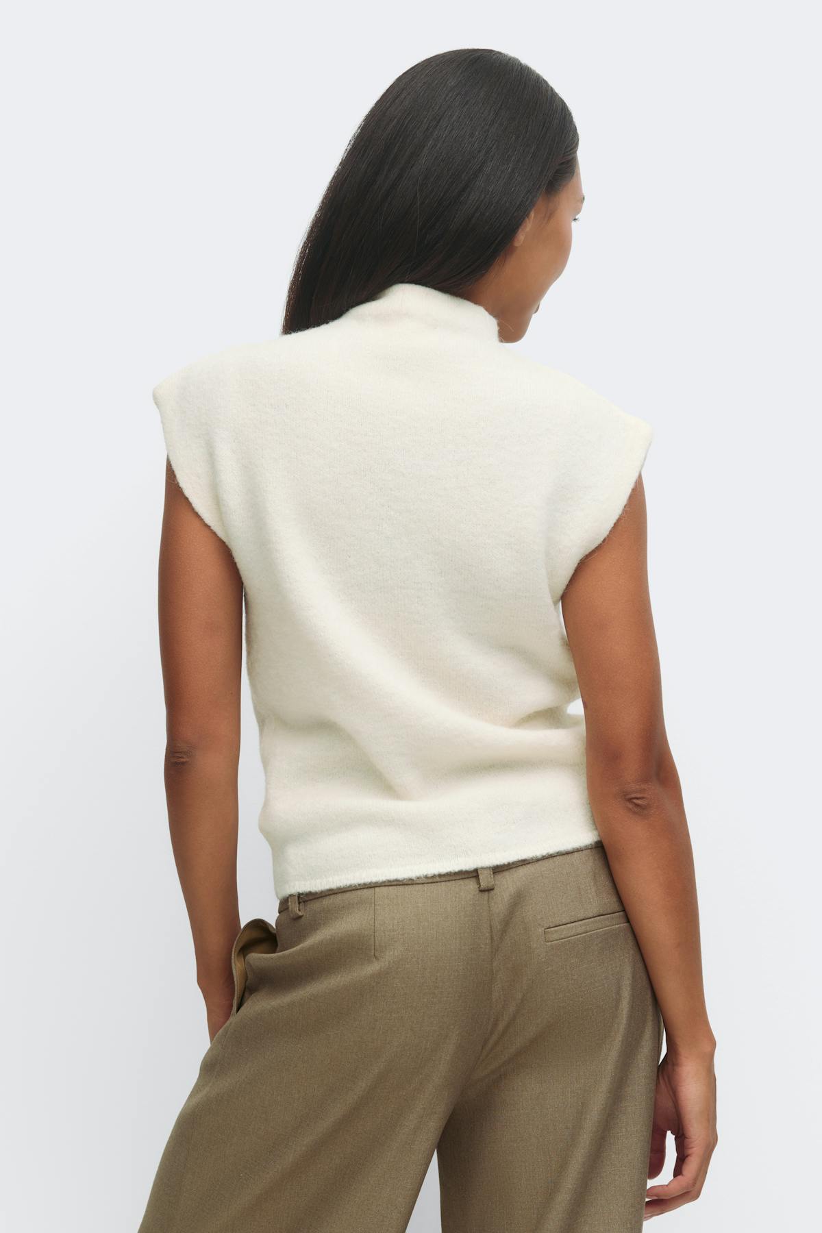 Funnel neck knitted top