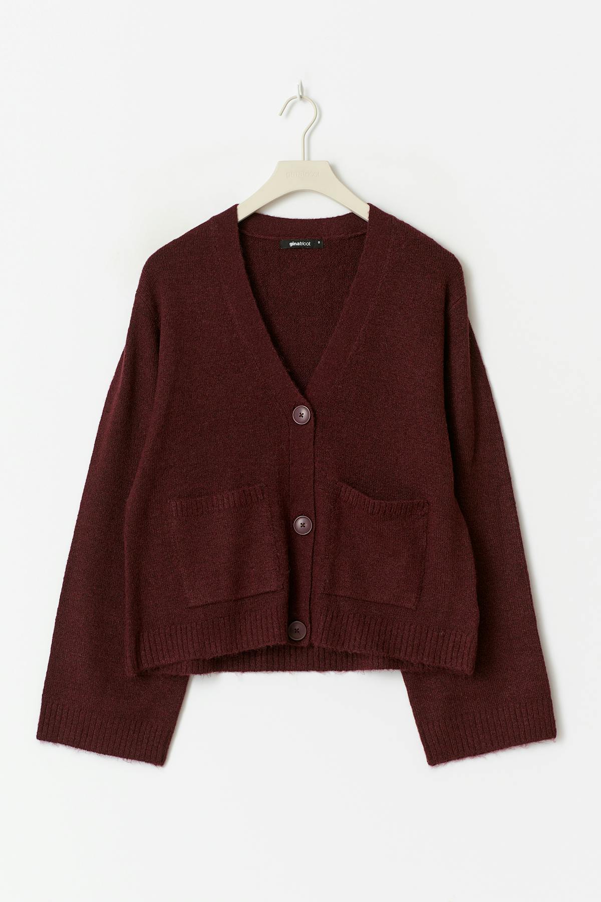 Knitted pocket cardigan