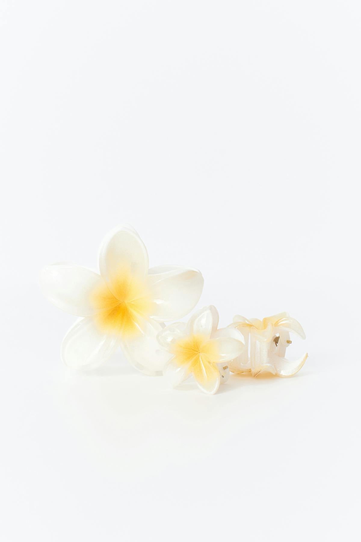 3-pack flower hair clip