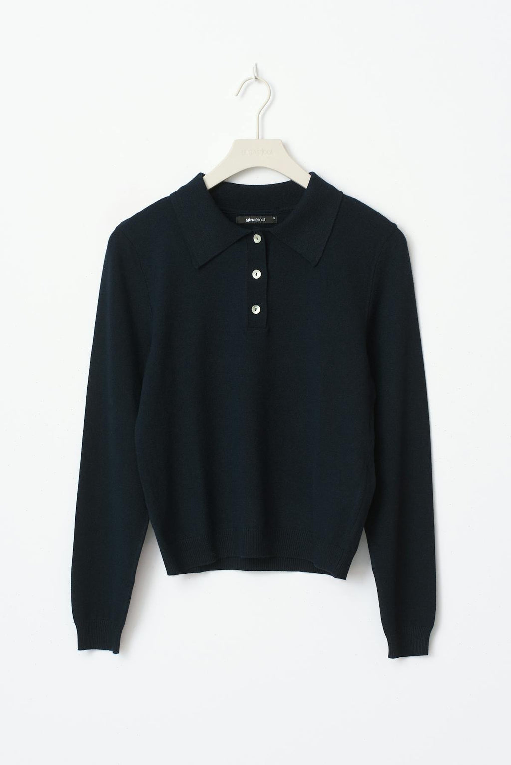 Knitted collar sweater