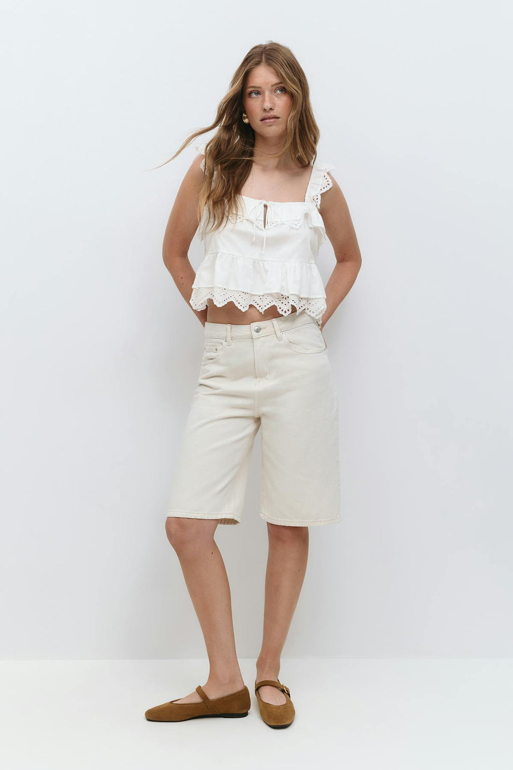 Frill top