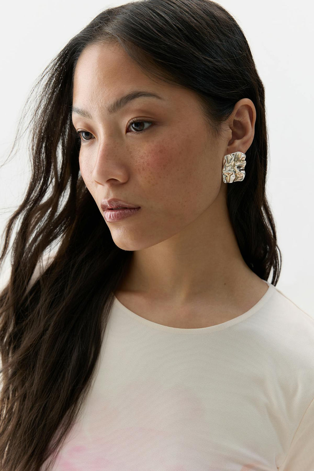 Crinkled earrings