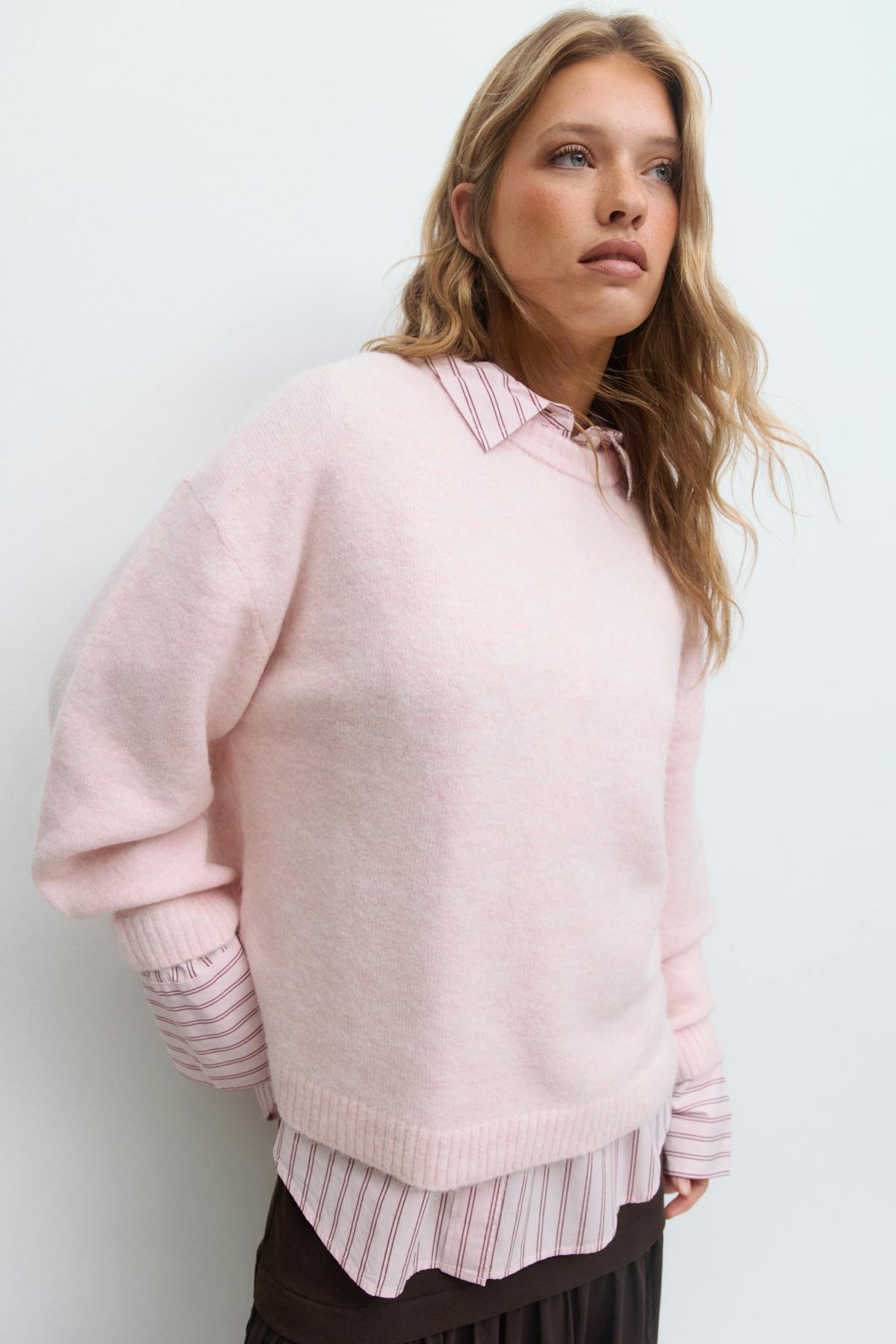 Crew neck knitted sweater