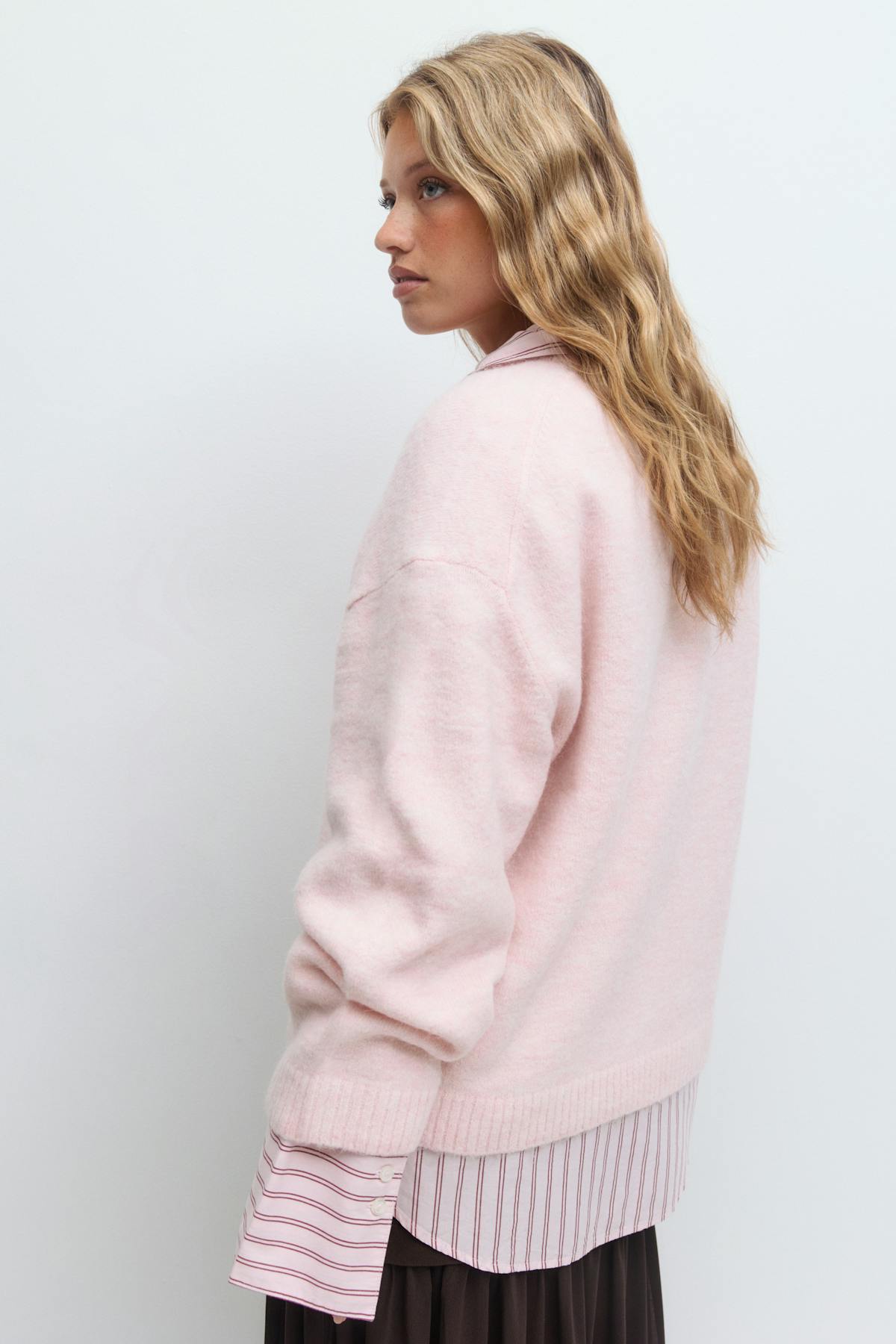 Crew neck knitted sweater