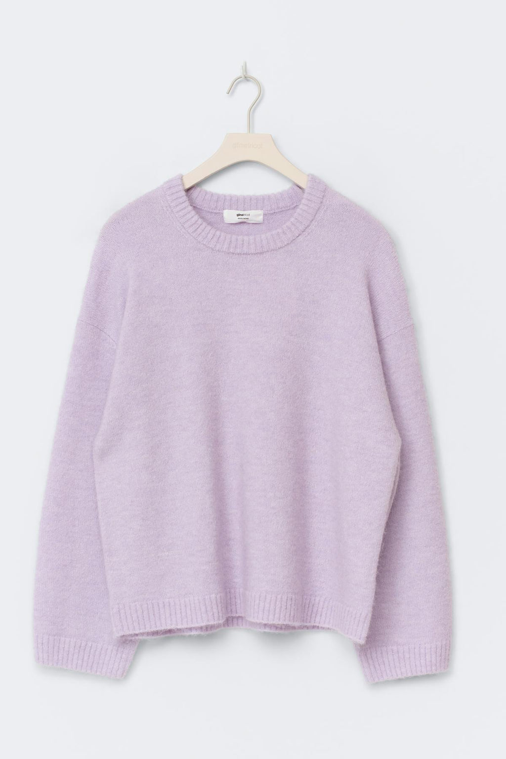 Crew neck knitted sweater
