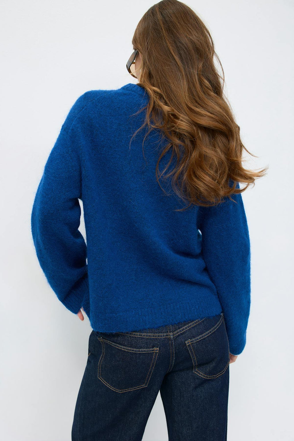 Crew neck knitted sweater