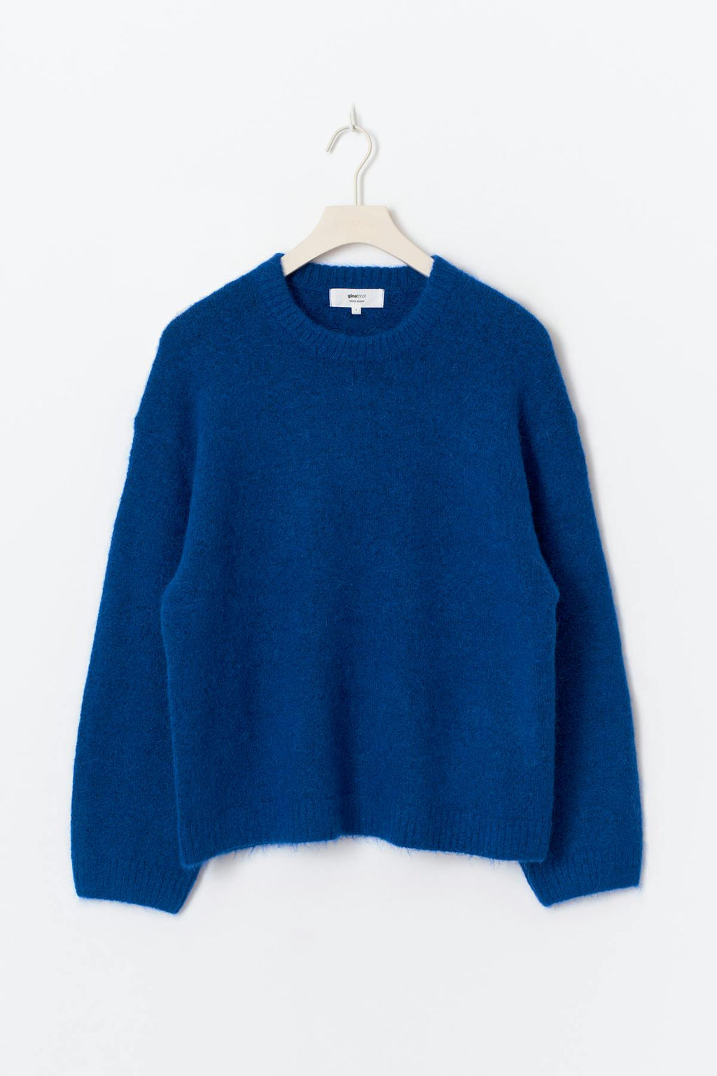 Crew neck knitted sweater