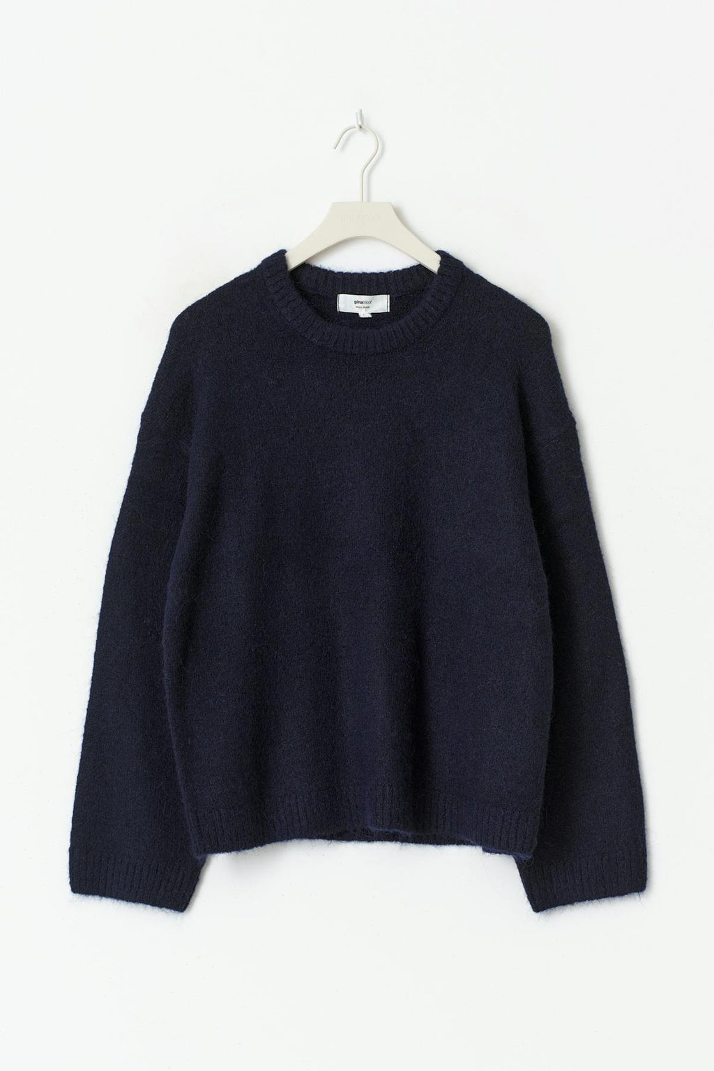 Crew neck knitted sweater