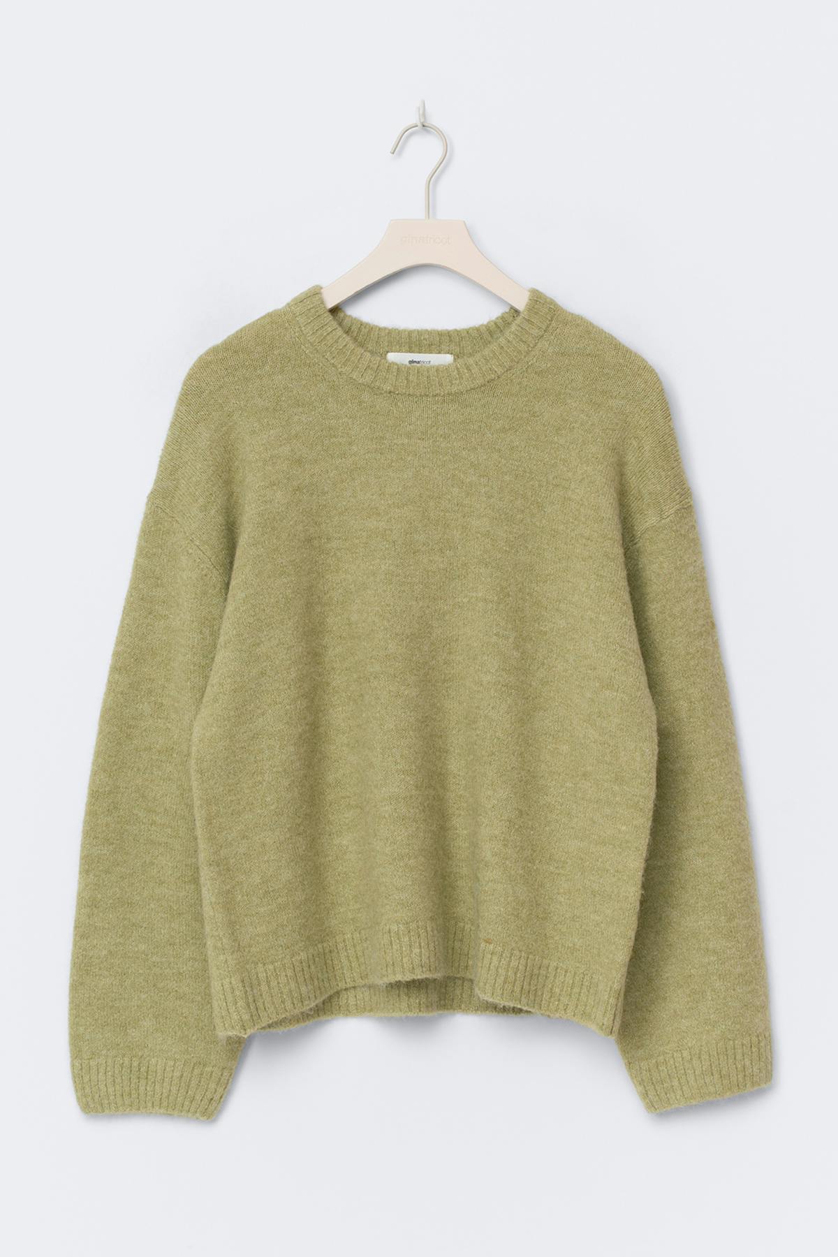 Crew neck knitted sweater