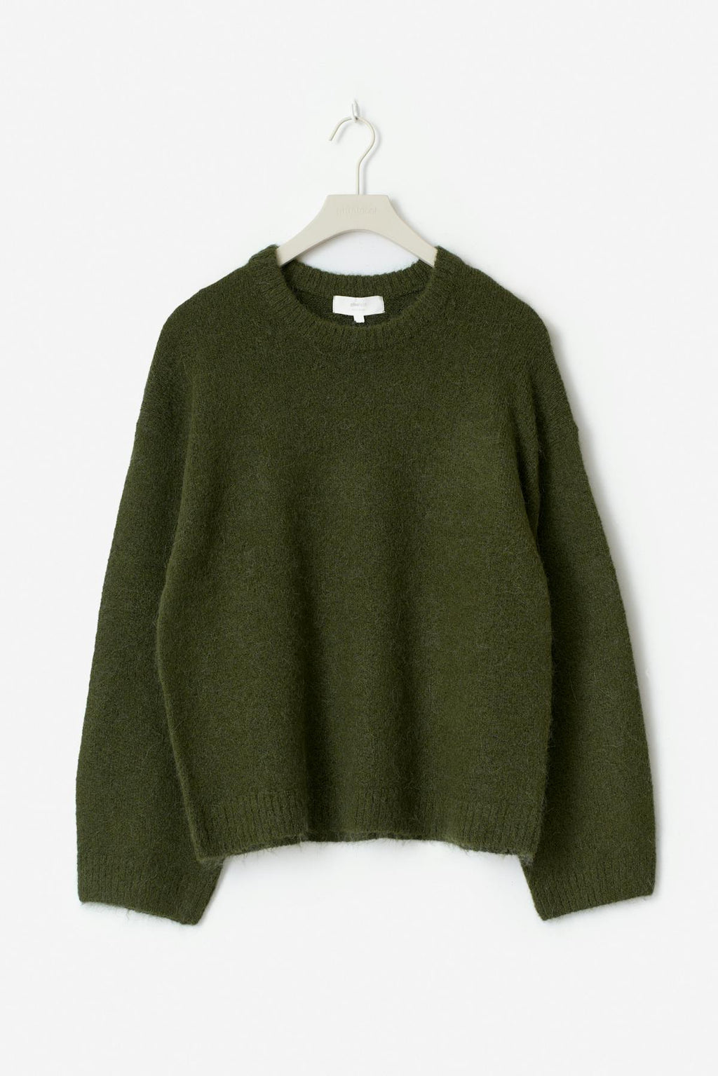 Crew neck knitted sweater
