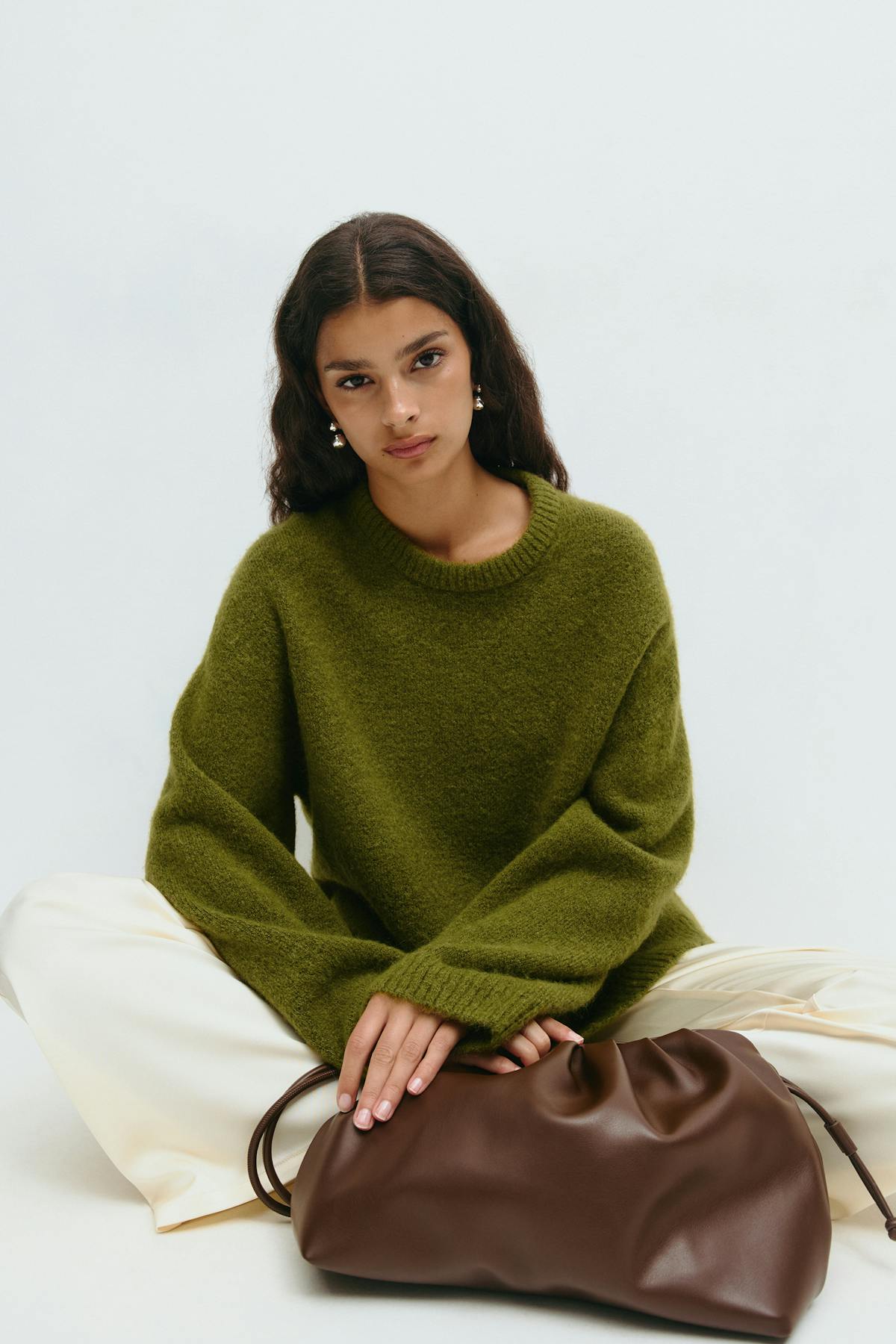 Crew neck knitted sweater