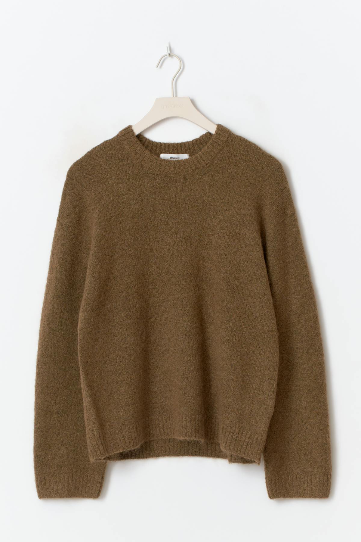Crew neck knitted sweater