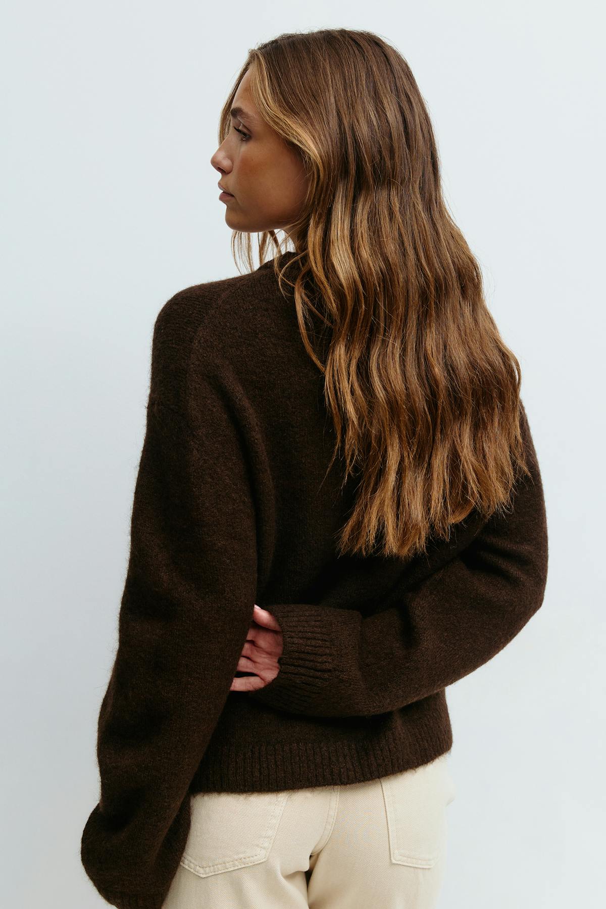 Crew neck knitted sweater