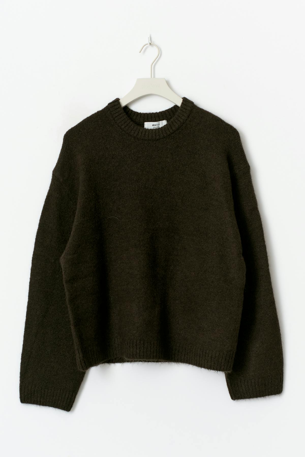Crew neck knitted sweater