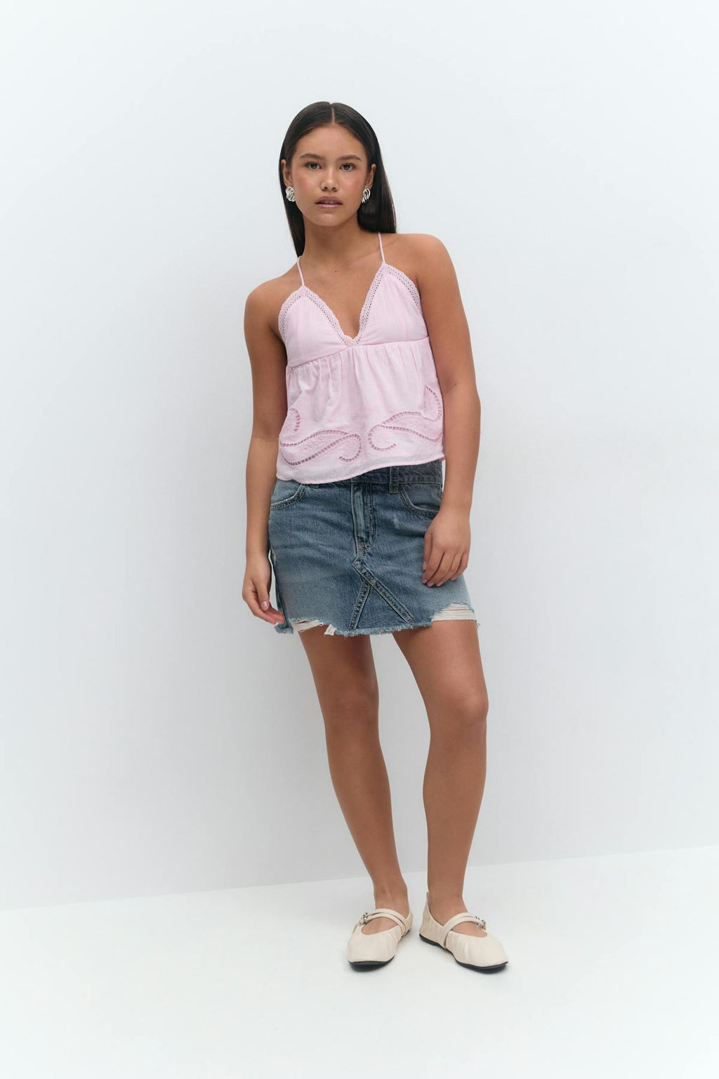 Y triangle singlet
