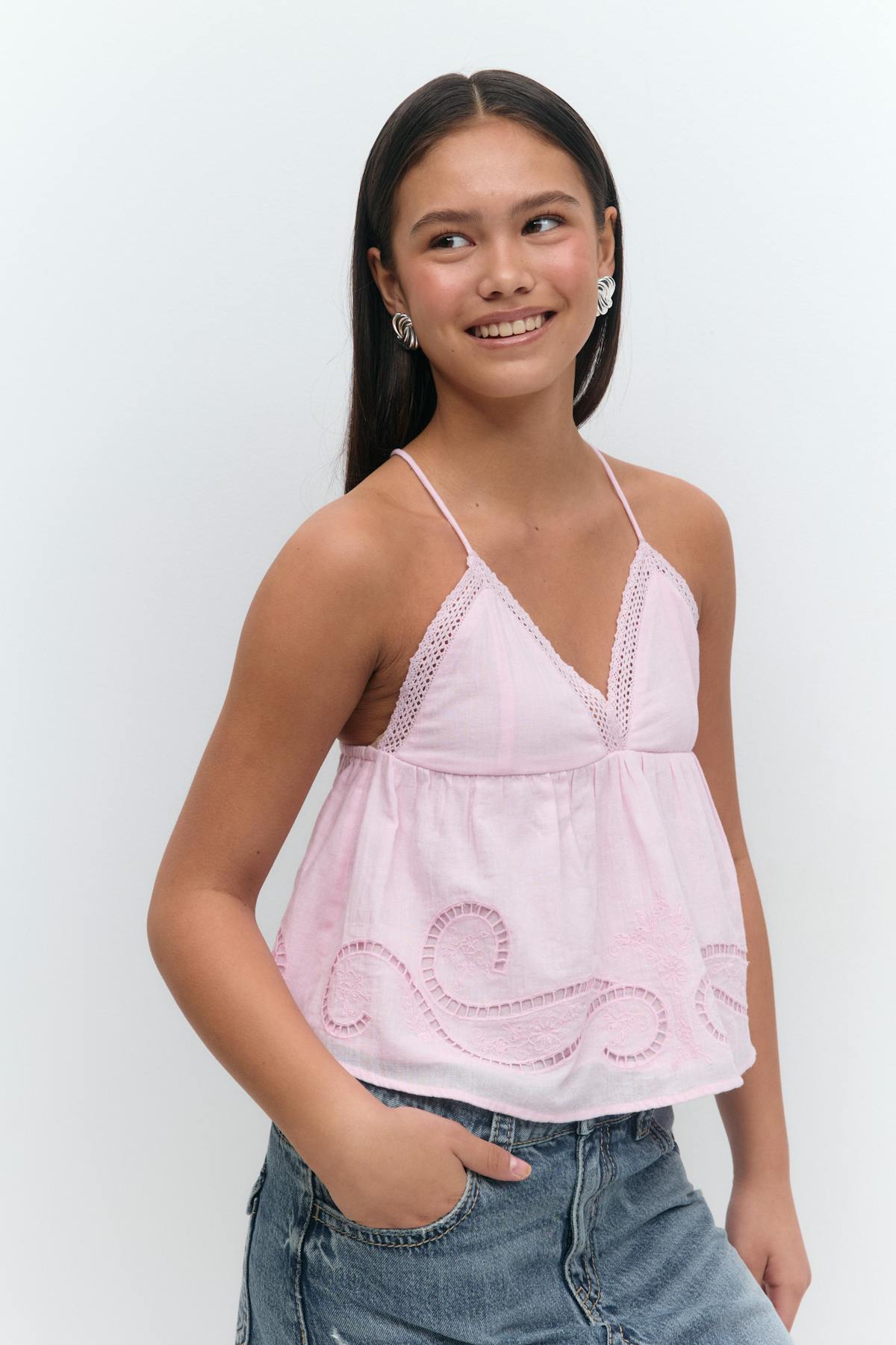 Y triangle singlet