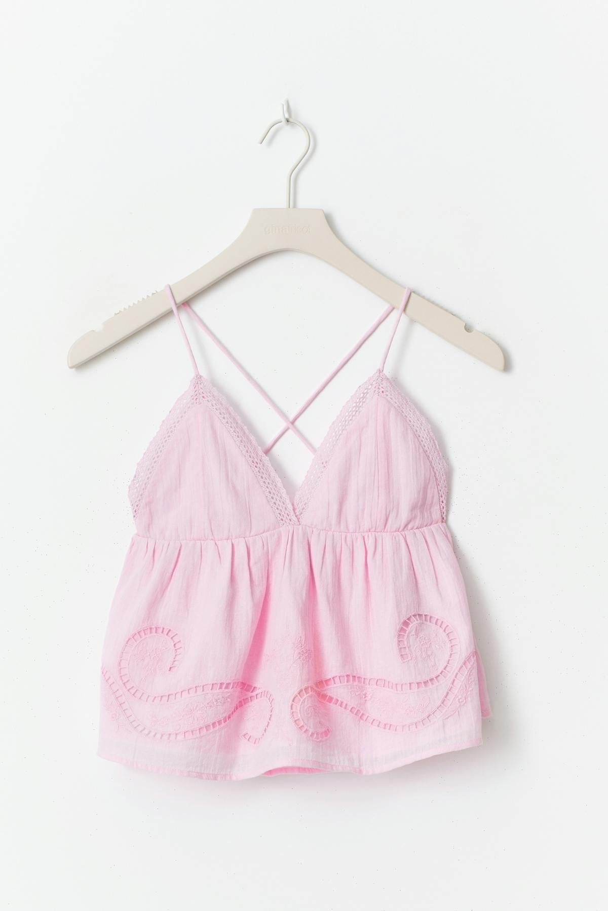 Y triangle singlet