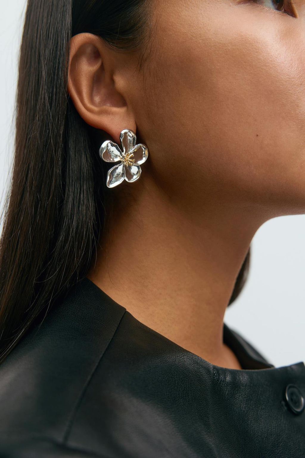 Flower earrings