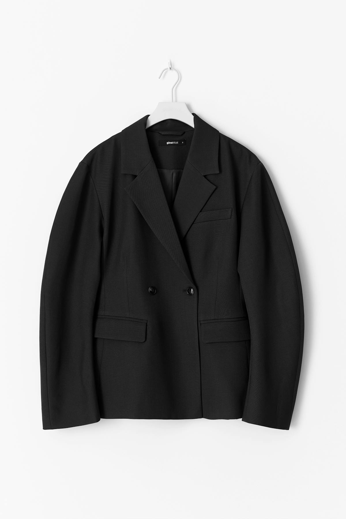 Shaped blazer