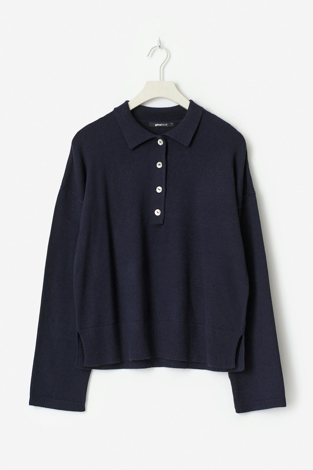 Knitted collar sweater