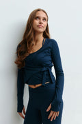 Y sporty wrap top