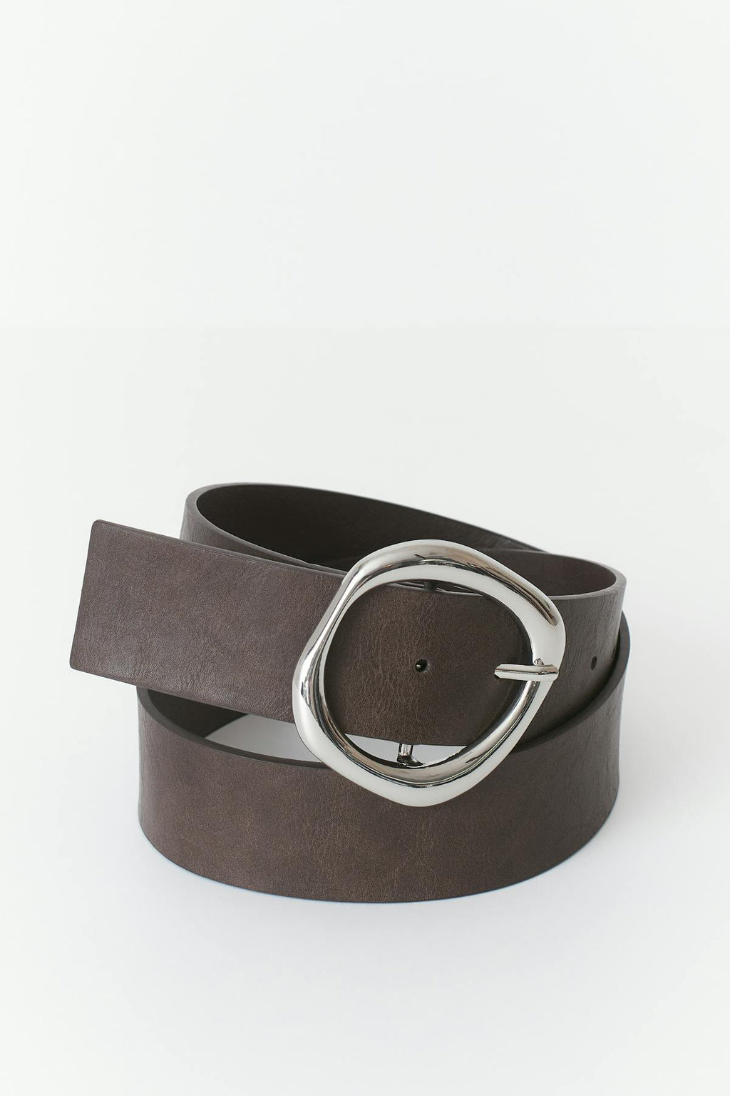 Buckle detail belt