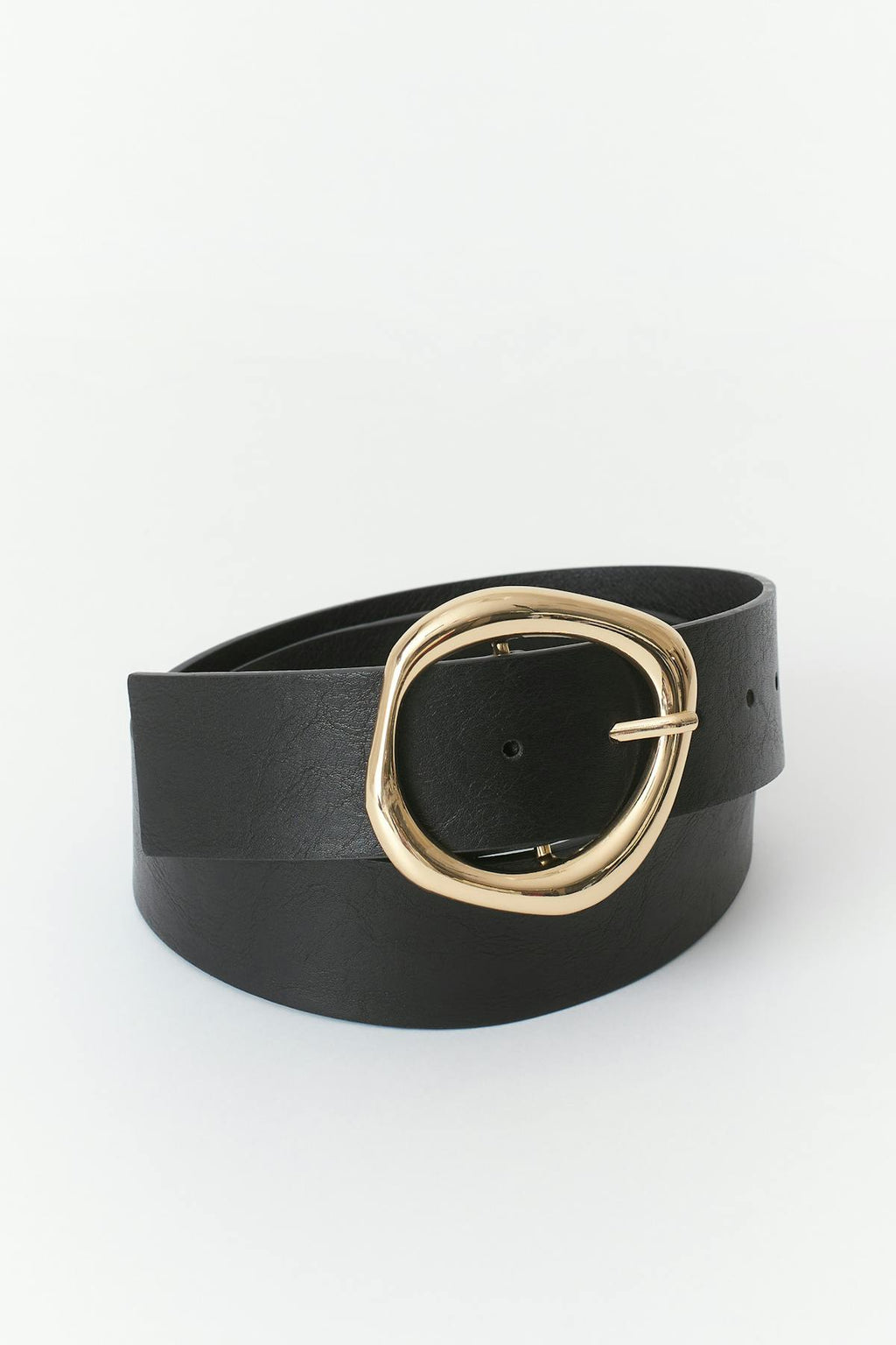 Buckle detail belt