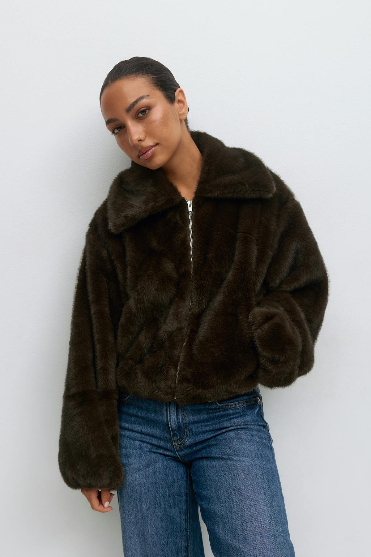 Faux fur collar jacket