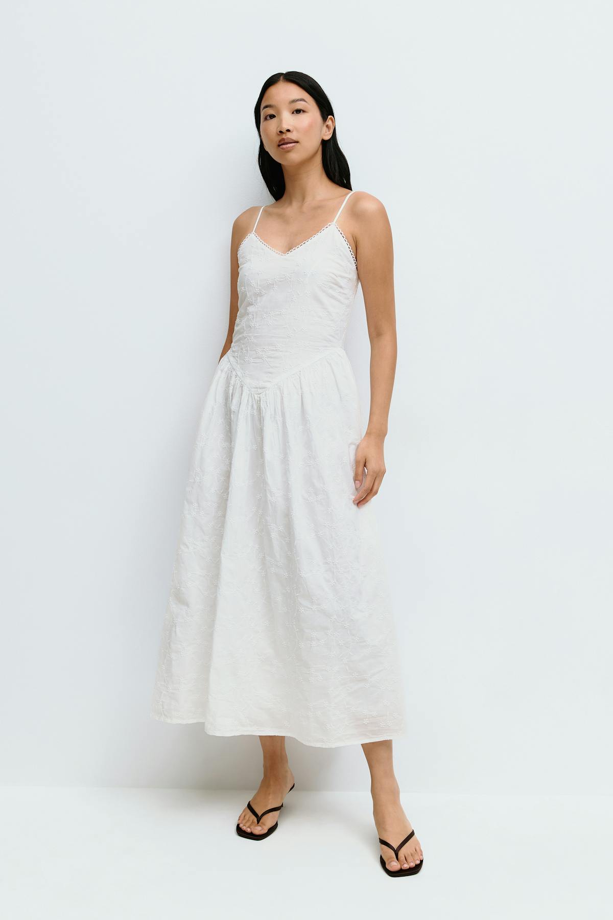 Anglaise midi dress