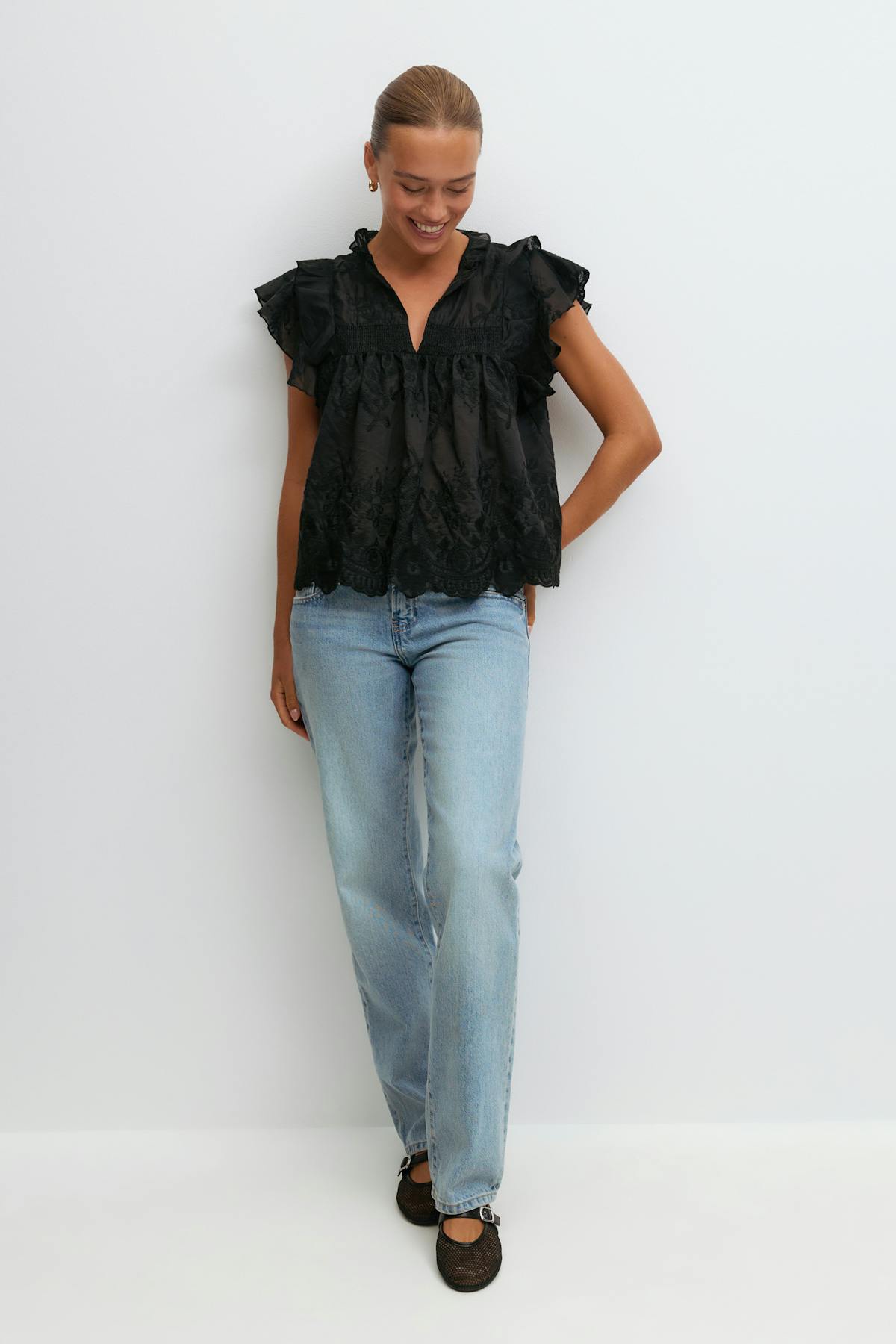 Structured top
