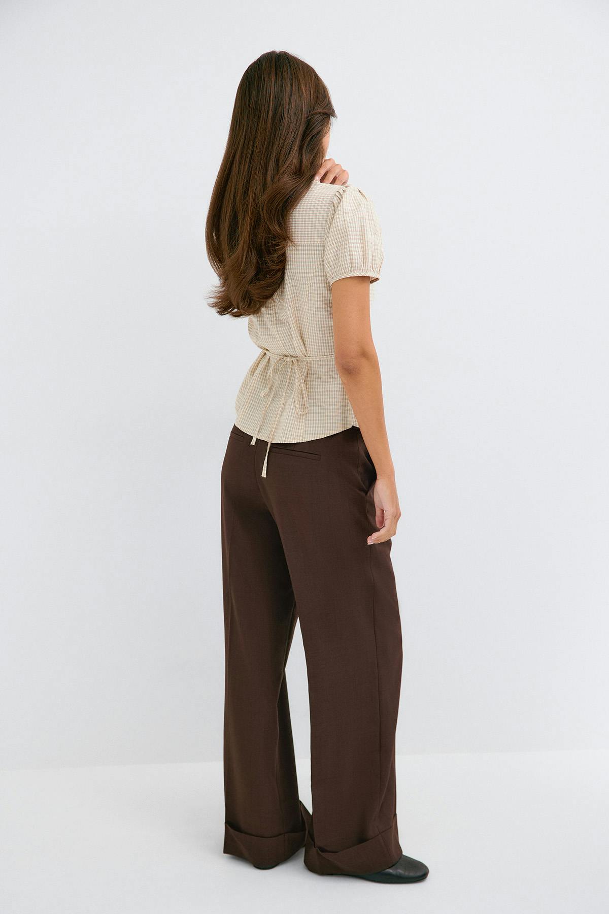 Mid waist wide trousers