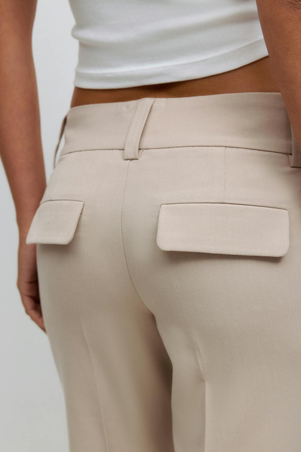 Low waist bootcut trousers