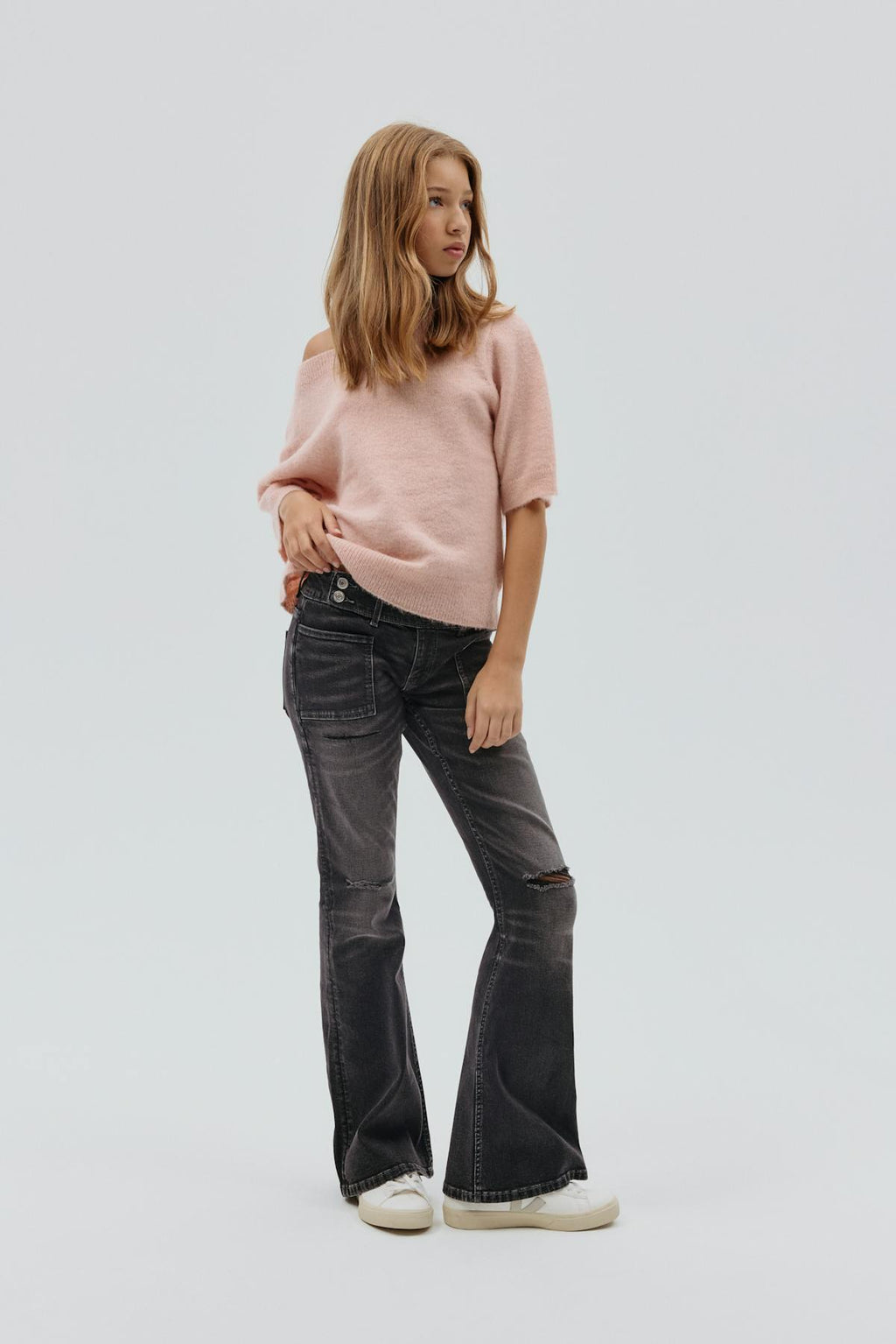 Pleated flare jeans