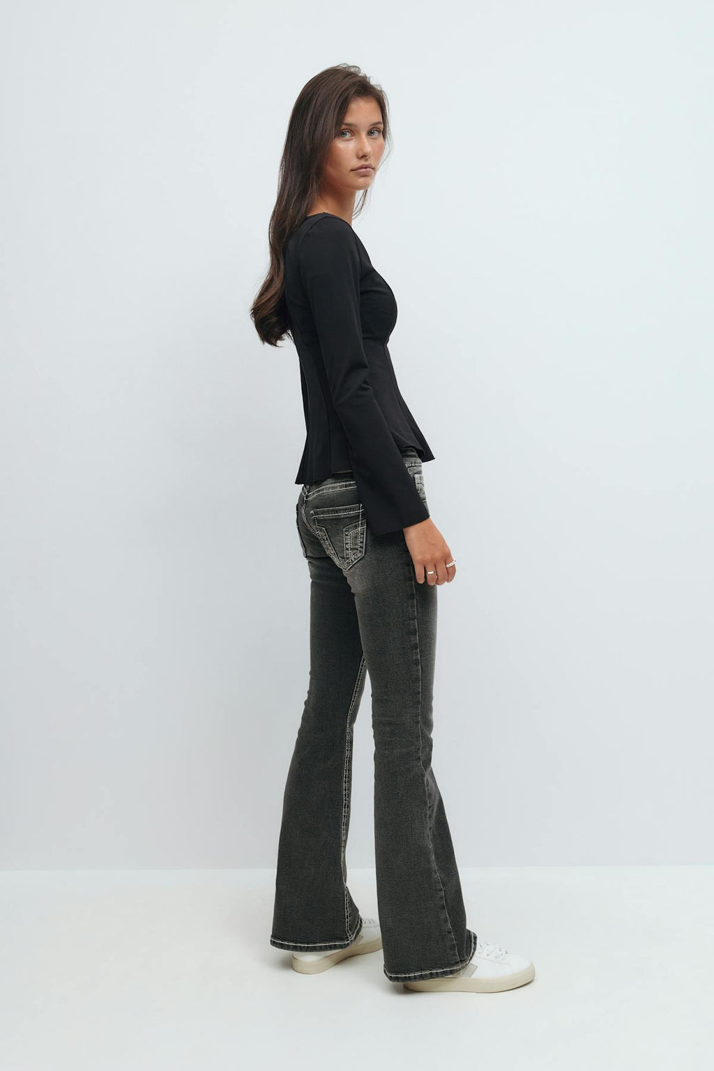 14+ for real low waist jeans