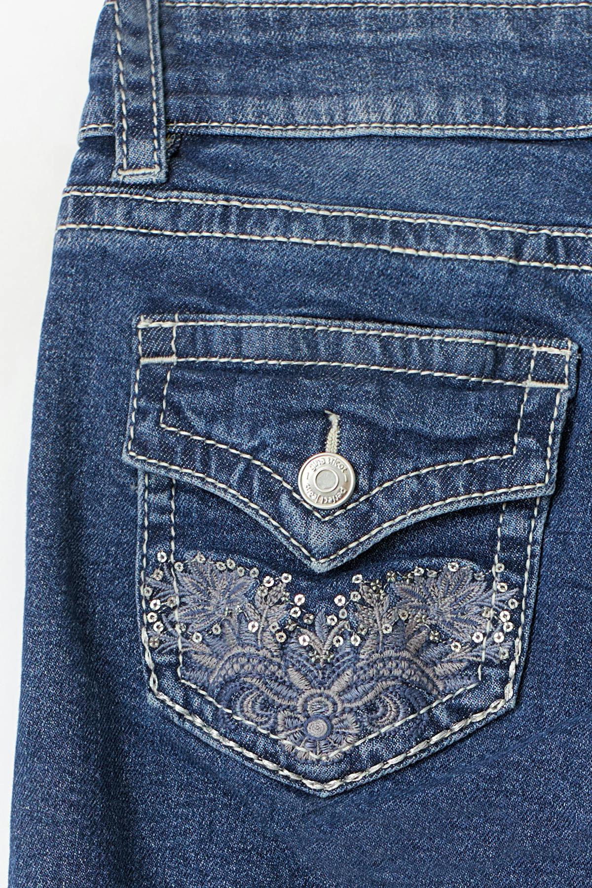 Decorated low flare jeans