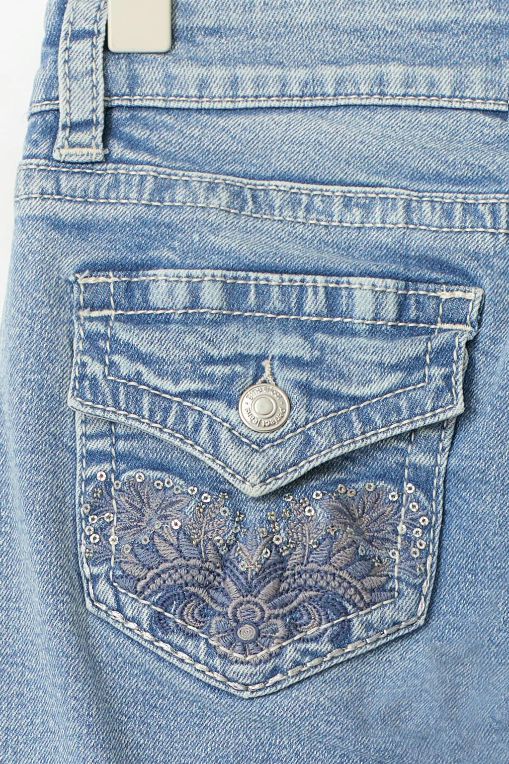 Decorated low flare jeans
