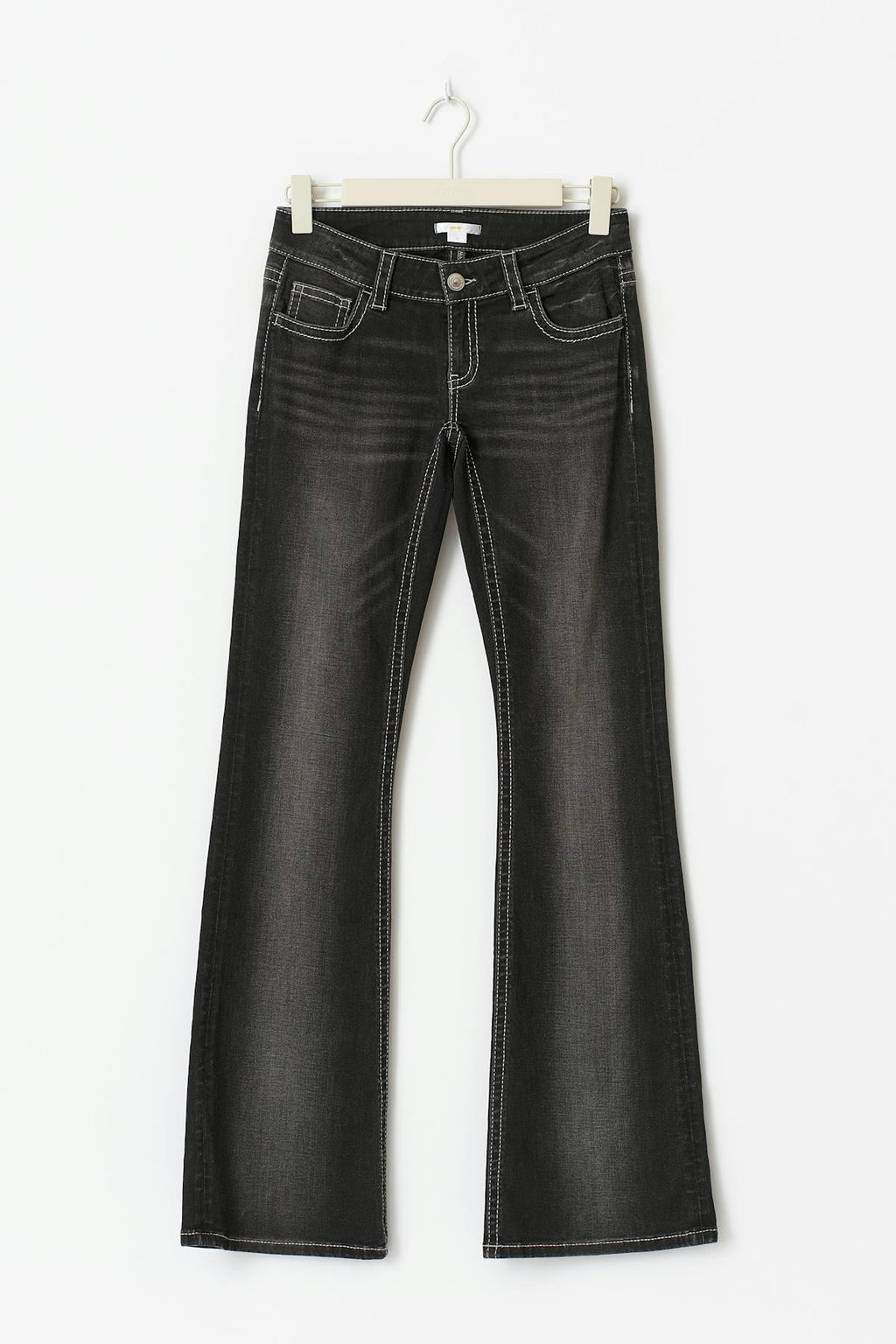 Decorated low flare jeans