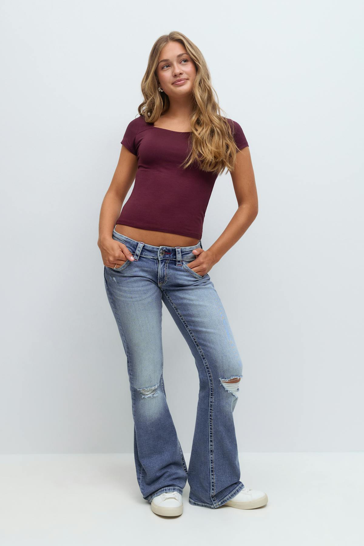 Chunky low flare jeans