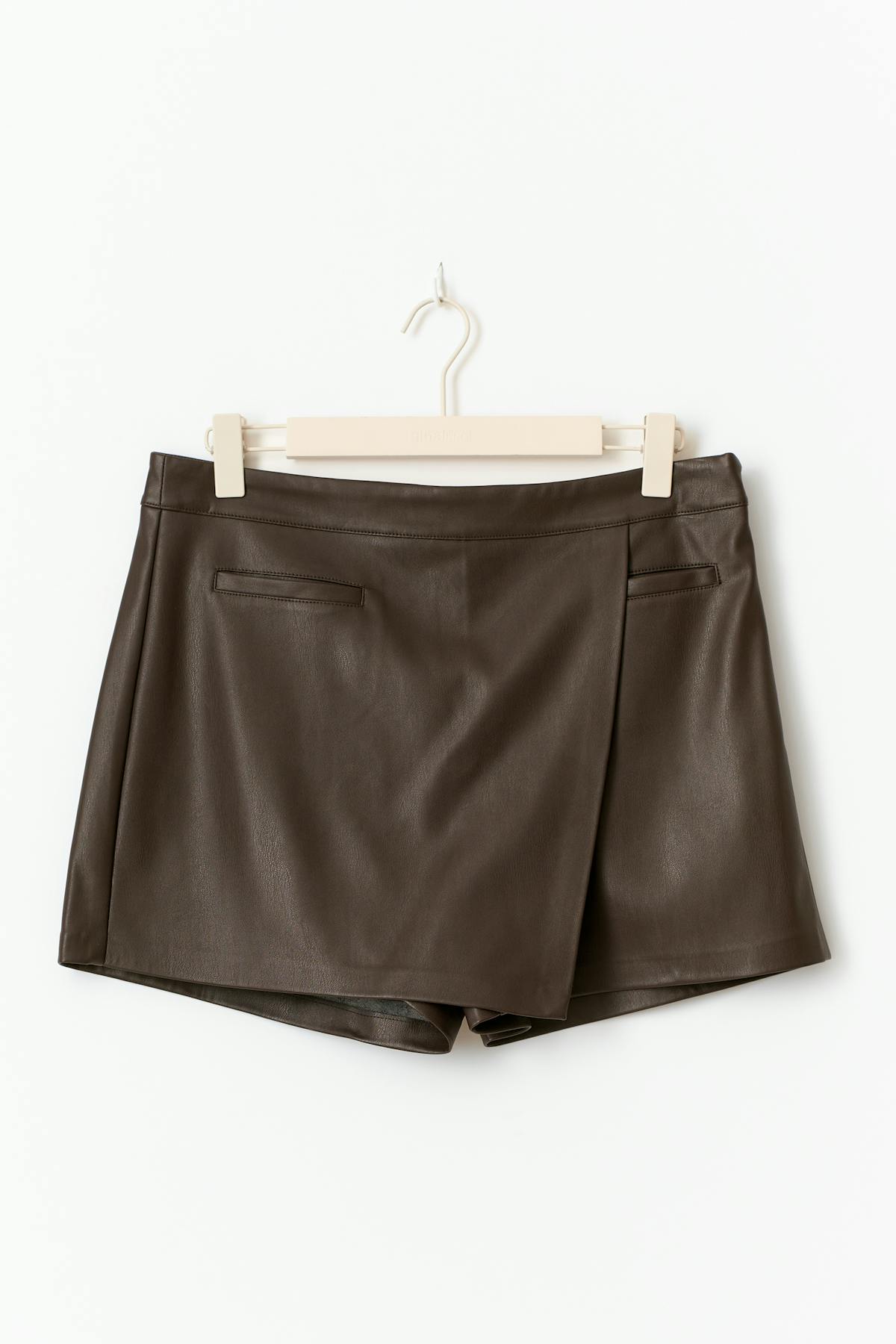 Mini wrap pu skort